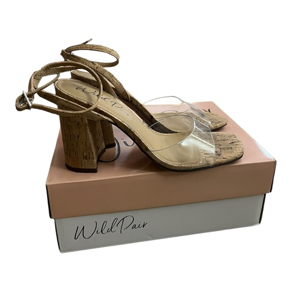 Wild Pair Cork Clear Ankle Strap Heel Size 8 Nataliah Two-Piece Dress Sandal - Picture 3 of 9